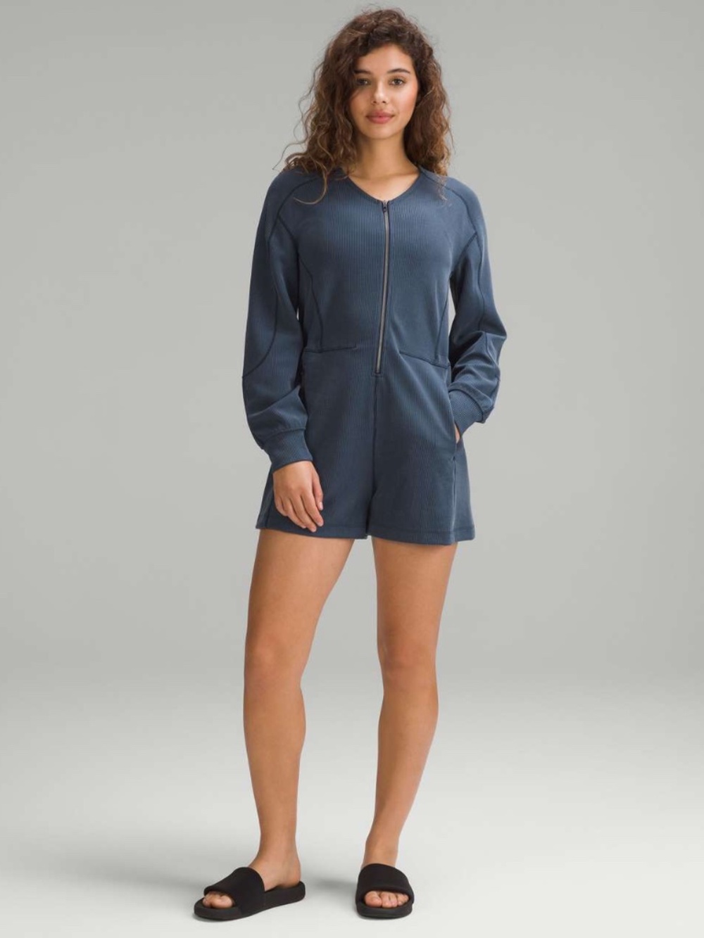 LULULEMON RIBBED SOFTSTREME LONG SLEEVE ROMPER SIZE 4!